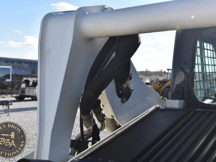 2022-bobcat-t595-image-20