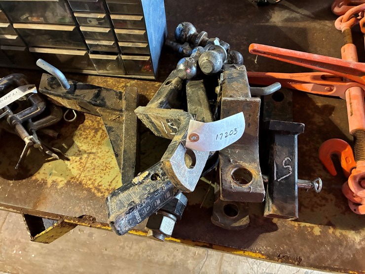 #17203-•-hitches-and-balls-image-1