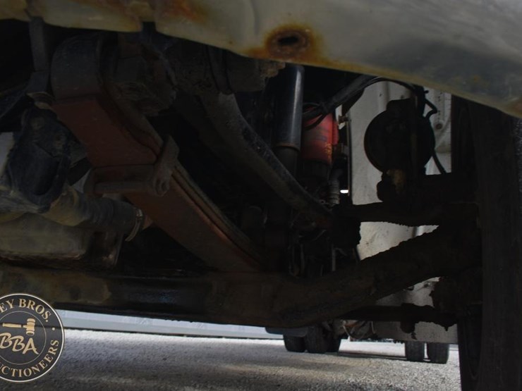 freightliner-business-class-m2-106-image-85