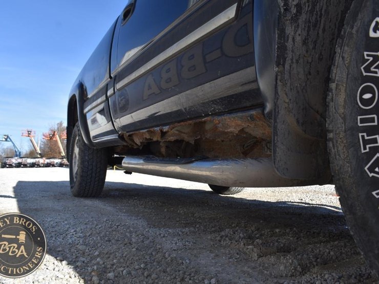 2005-chevrolet-silverado-1500-image-13