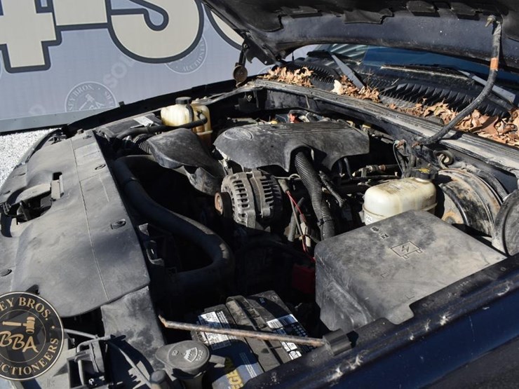 2005-chevrolet-silverado-1500-image-31