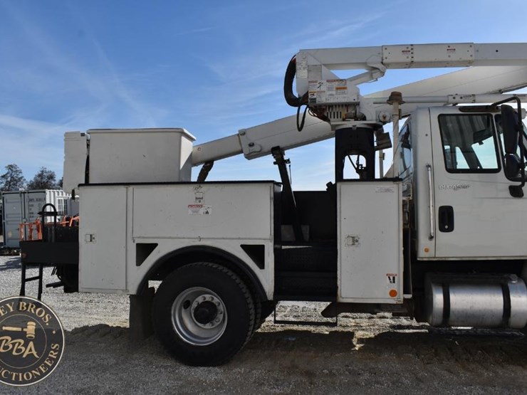 international-durastar-4300-image-7