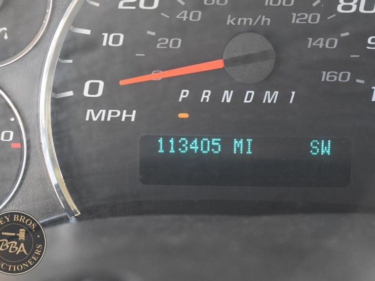 2019-chevrolet-express-2500-image-21