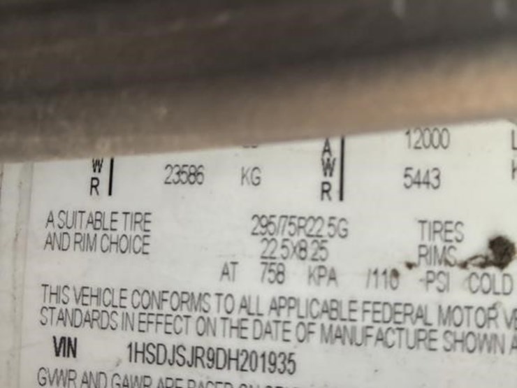 2013-international-prostar-image-14