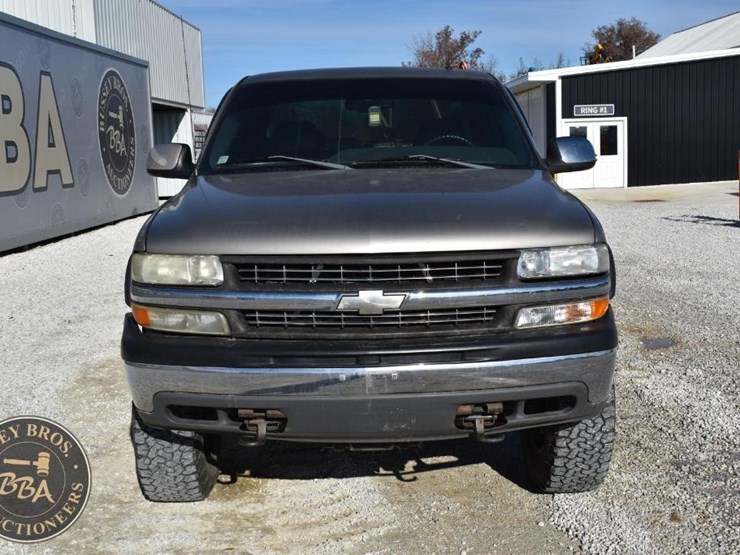 chevrolet-silverado-1500-image-8