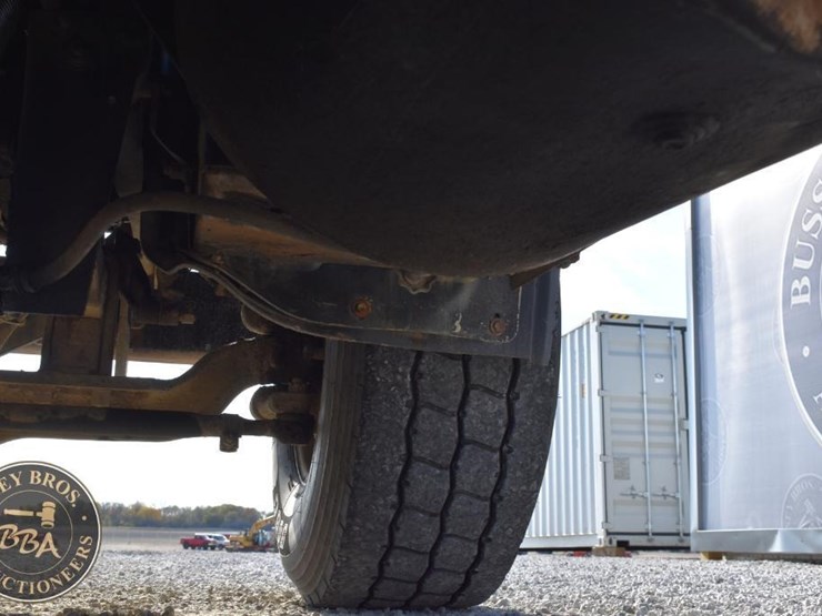 1997-mack-rd688s-image-43