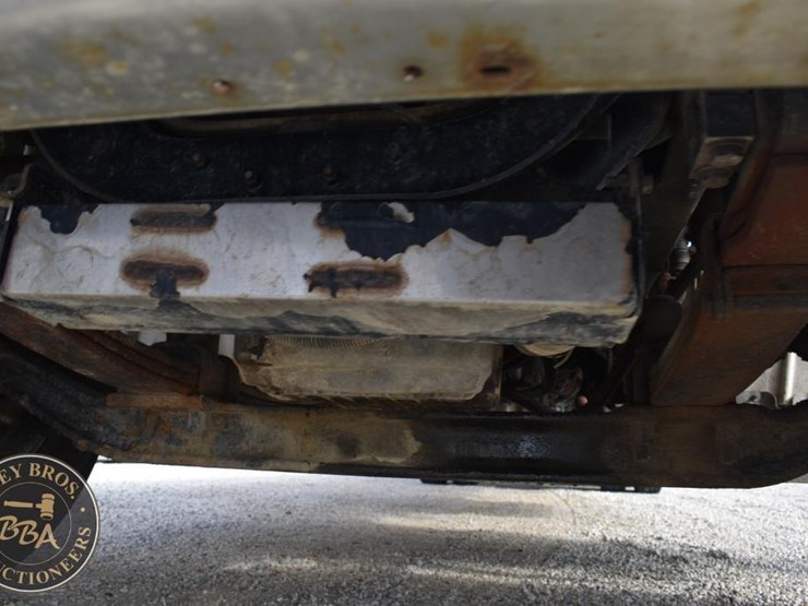 freightliner-business-class-m2-106-image-87