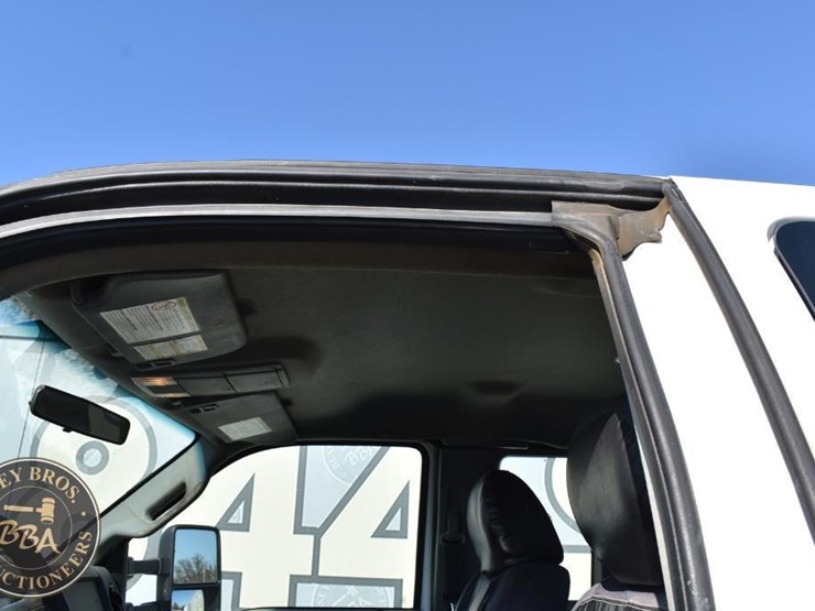 ford-f250-sd-image-30