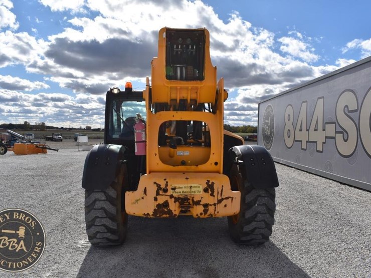 2018-jcb-512-56-image-4