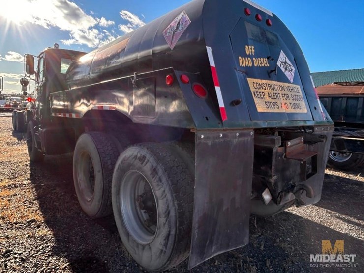 1985-mack-dm685s-image-6