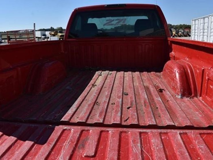 chevrolet-silverado-1500-image-28