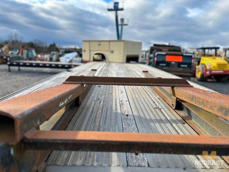 2001-reitnouer-trailer-image-7