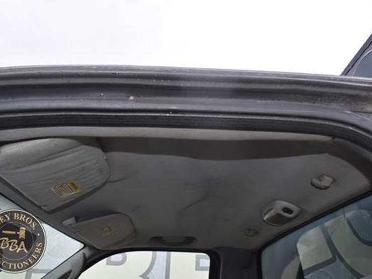 ford-f550-xl-image-32