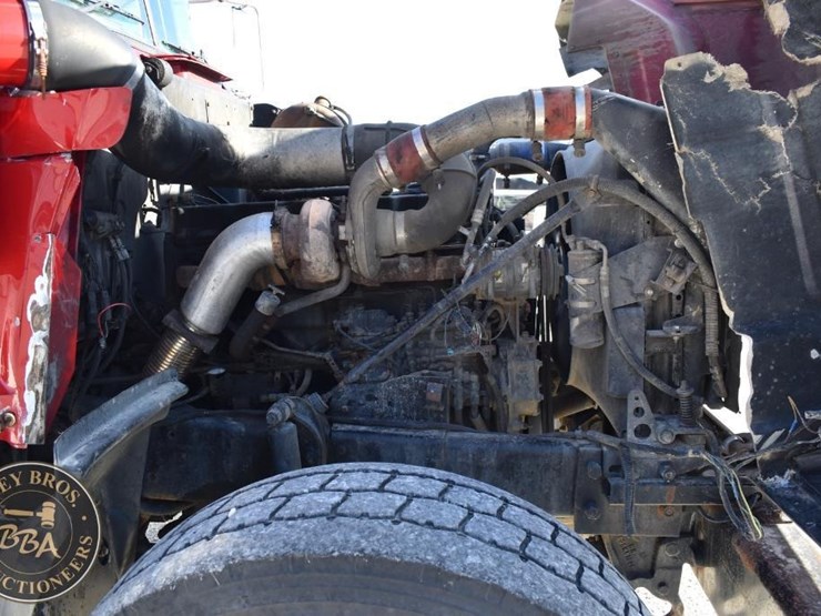 1997-mack-rd688s-image-56