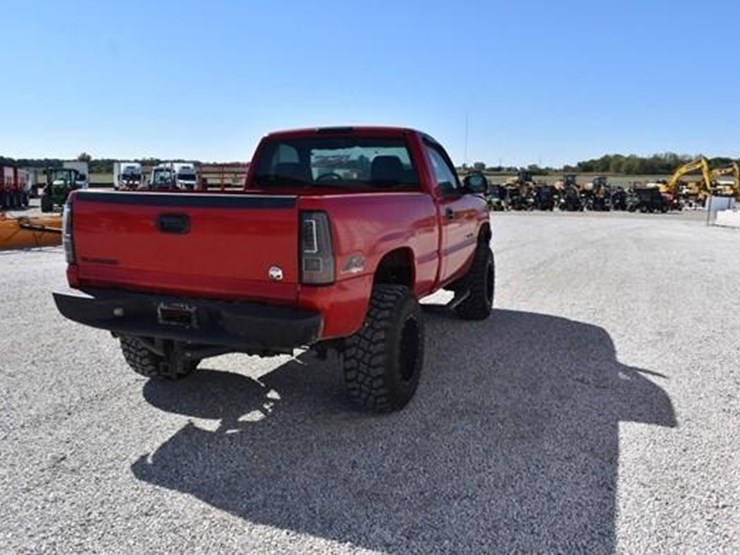 chevrolet-silverado-1500-image-5