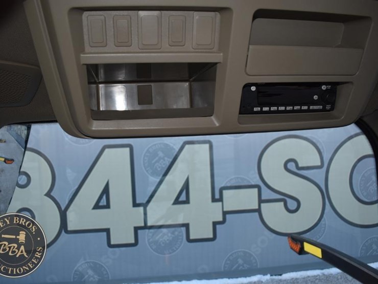 john-deere-8rt-370-image-63