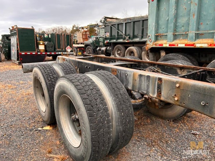 1975-dm685s-cab-and-chassis-truck,-aged-out.-image-6