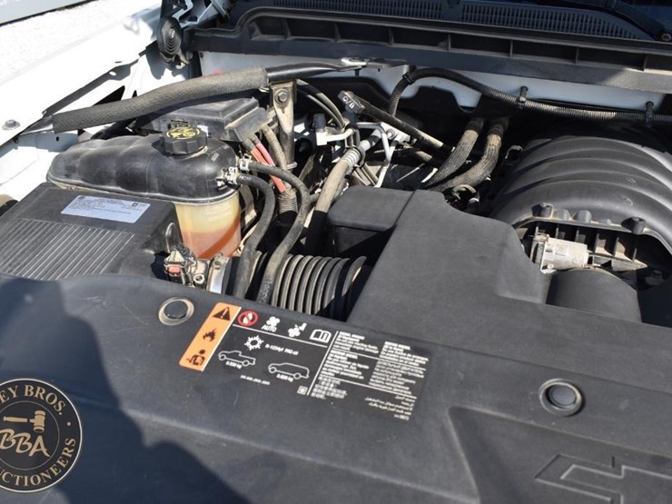 chevrolet-silverado-1500-image-17