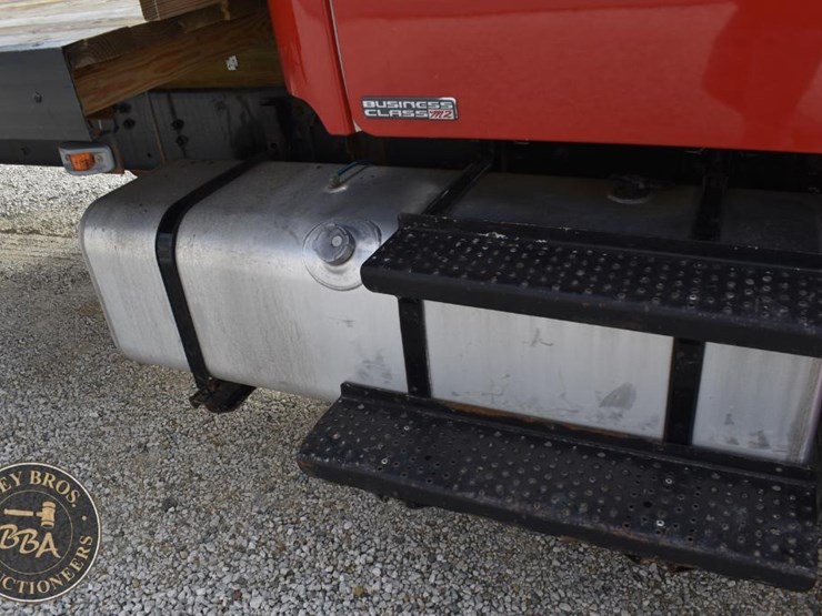 freightliner-business-class-m2-106-image-69