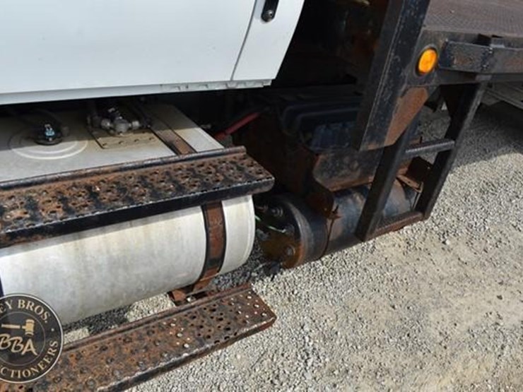 international-durastar-4400-image-15