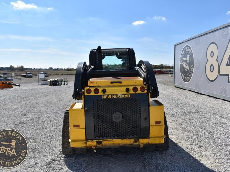 new-holland-c232-image-4