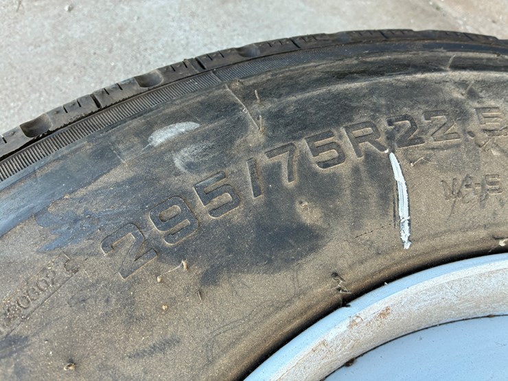 #17152-•-295/75-r-22.5-image-2