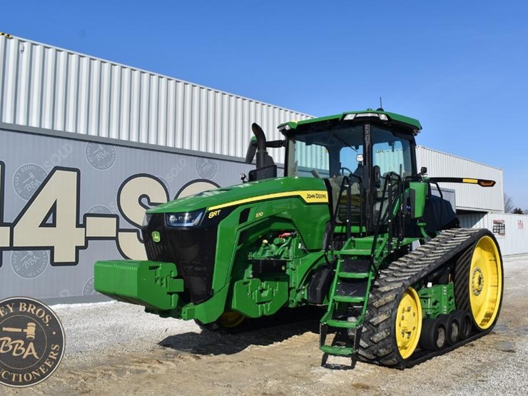 john-deere-8rt-370-image-1