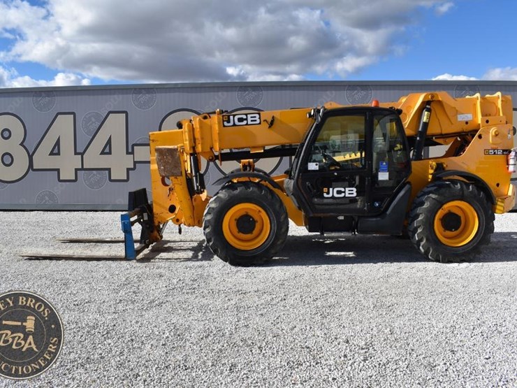 2018-jcb-512-56-image-2