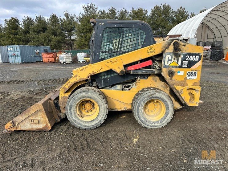 caterpillar-246d-image-3