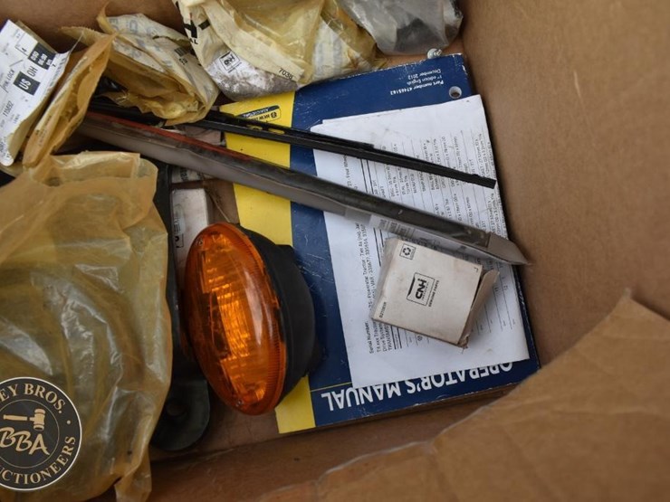 new-holland-t4.75-image-24