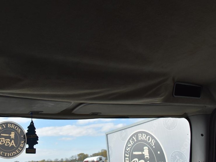 freightliner-business-class-m2-106-image-45