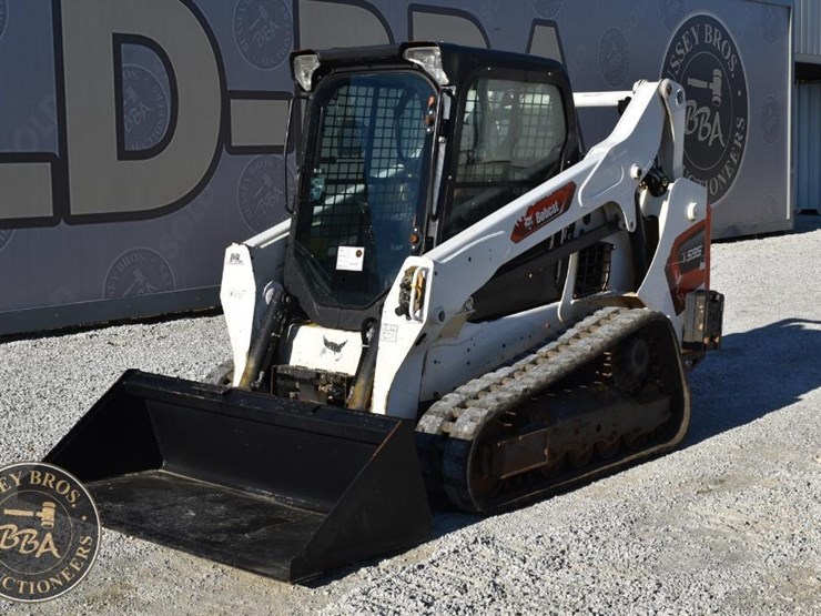 2022-bobcat-t595-image-2