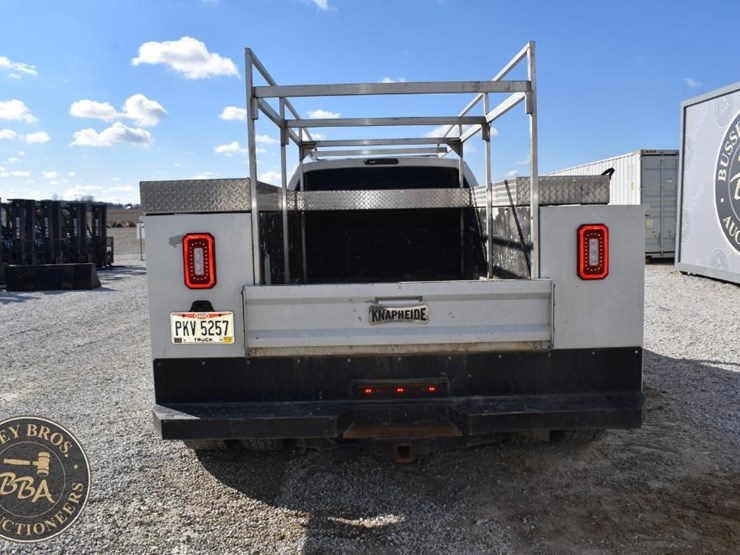 ford-f350-xlt-image-18