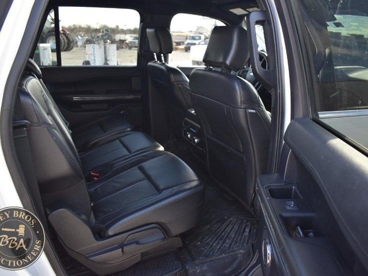 ford-expedition-image-54