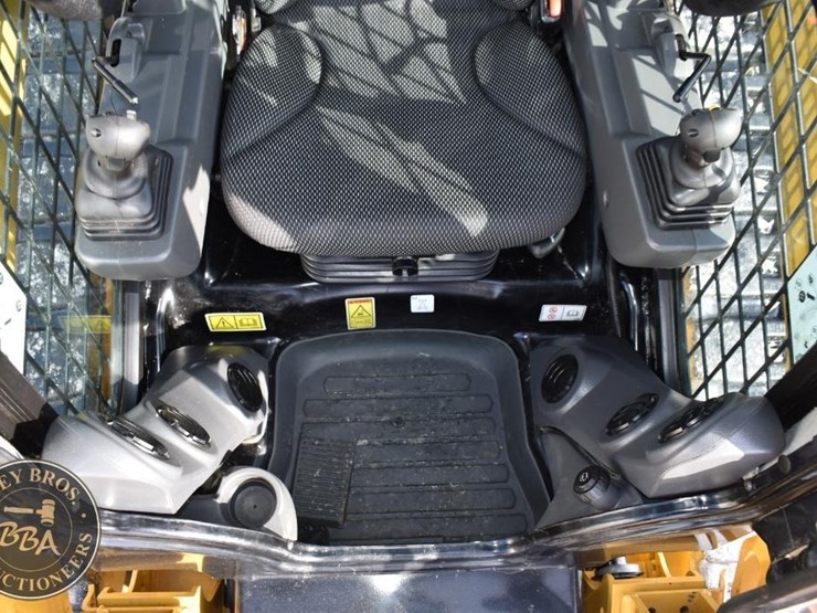 caterpillar-299d3-xe-image-44