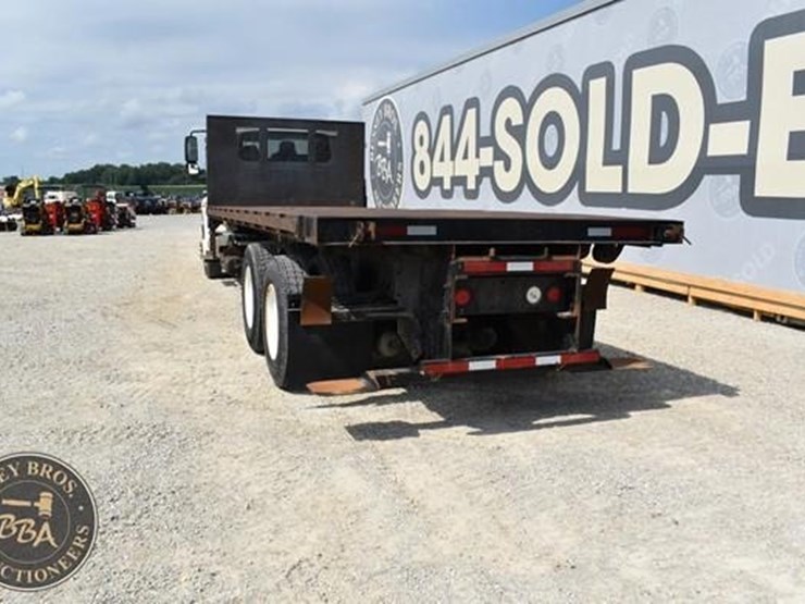 international-durastar-4400-image-5