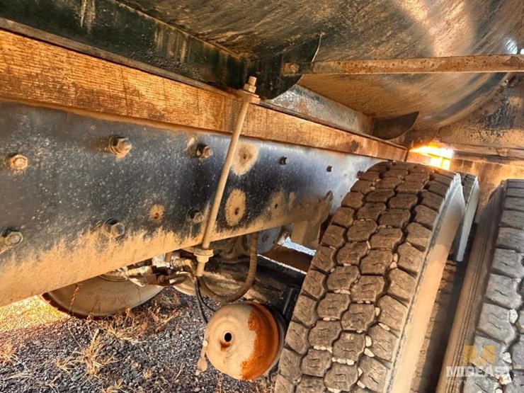 1986-mack-dm600-image-20