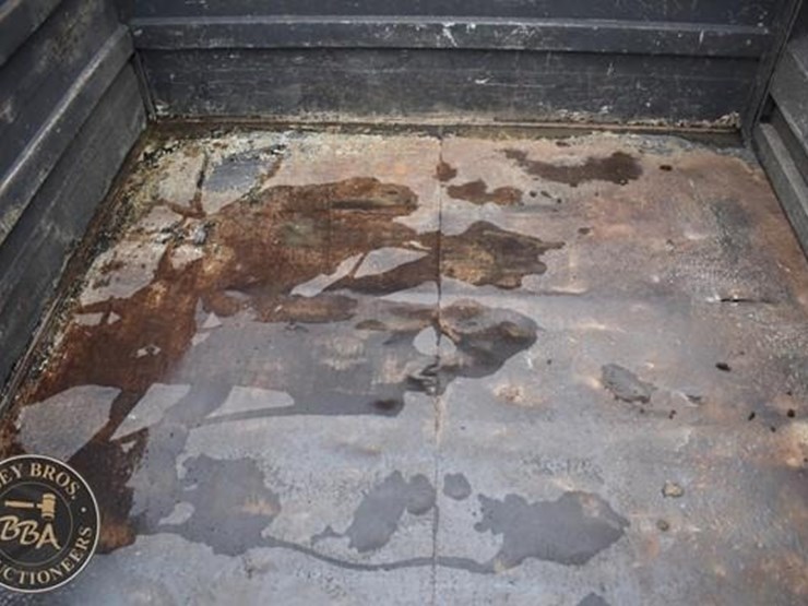 ford-f550-xl-image-25