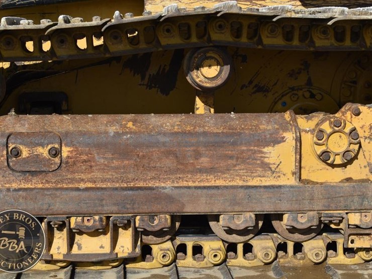 caterpillar-d6k2-lgp-image-11