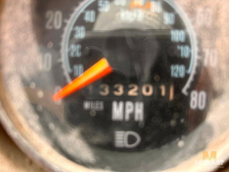 1975-dm685s-cab-and-chassis-truck,-aged-out.-image-17