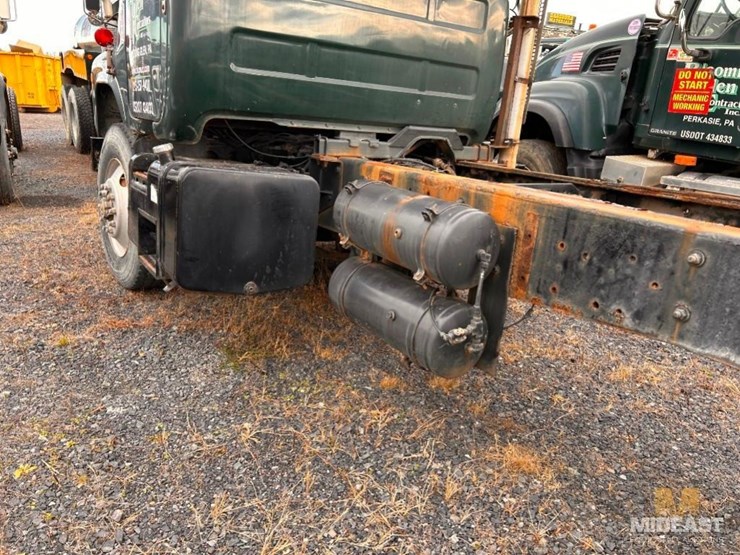 mack-dm686s-image-10