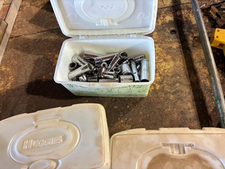 #17209-•-3-boxes-of-sockets-image-2