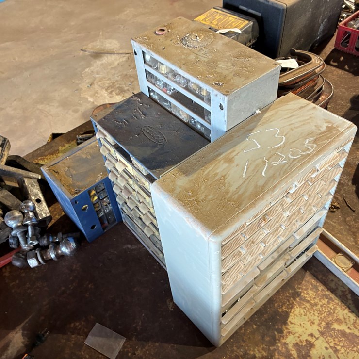 #17205 • 4 Bolt Bins