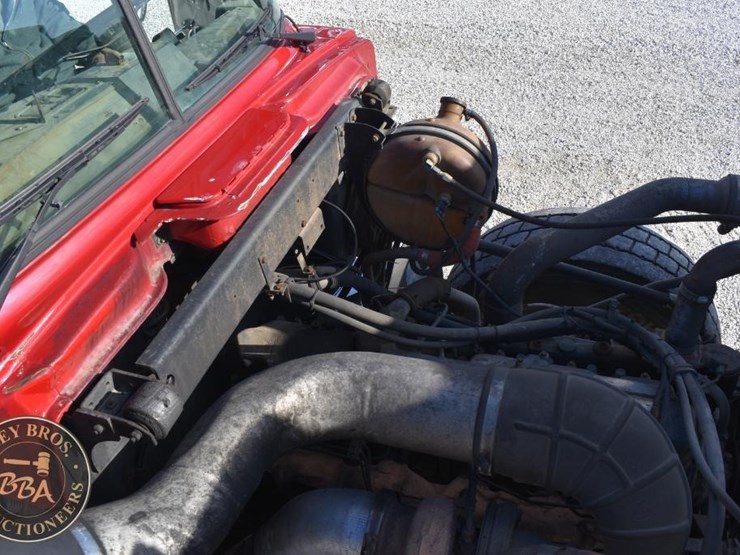 1997-mack-rd688s-image-59