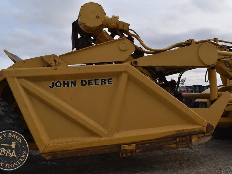 deere-860b-image-21