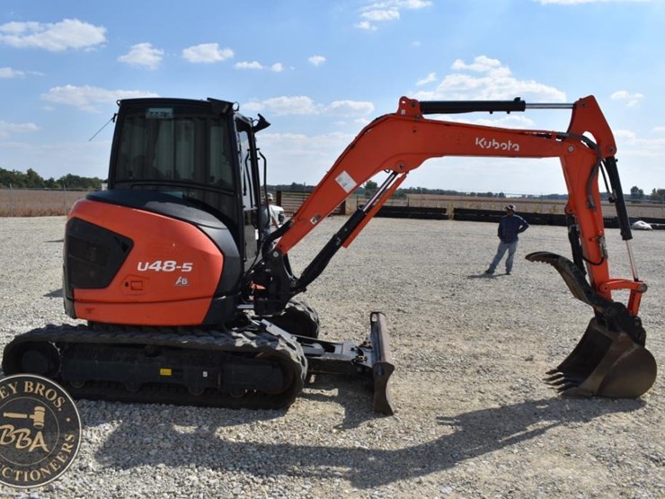 kubota-u48-5-image-7