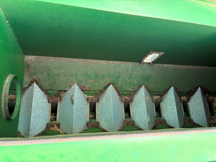 great-plains-solid-stand-24-image-5