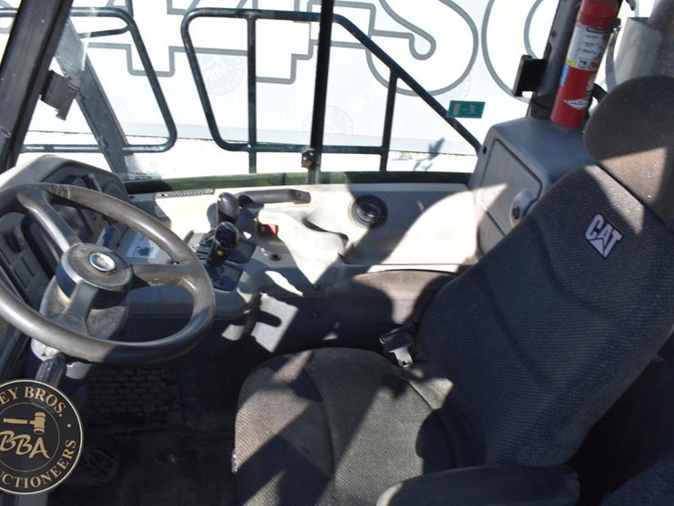 2014-caterpillar-730c-image-40