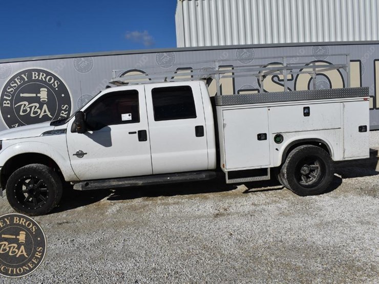 ford-f350-xlt-image-13