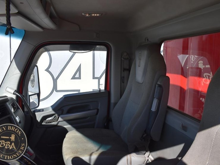 kenworth-t880-image-32